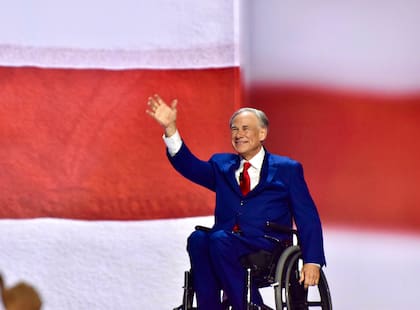 El mandatario de Texas participó de la Convención Nacional Republicana