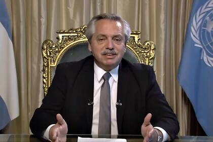 El mandatario defendió la decisión del bloque kirchnerista en el Senado de trasladar a los jueces Leopoldo Bruglia, Pablo Bertuzzi y Germán Castelli