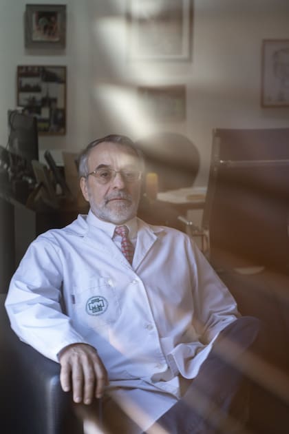 "El manejo de la salud pública debe estar al margen de toda intención política o partidaria", dice Cichero