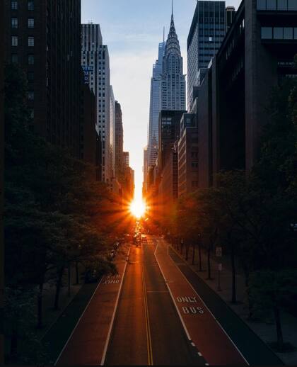 El Manhattanhenge ocurre dos veces al año
