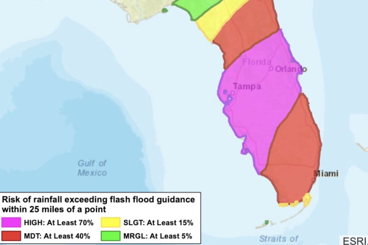 El mapa difundido por el Centro Nacional de Huracanes