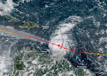 El mapa interactivo para ver el desplazamiento en vivo del Huracán Beryl