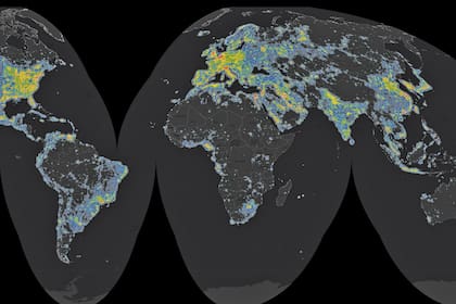 El mapa mundi nocturno tomado por un satélite de la NASA