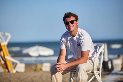 El mar como guía y motor: la trayectoria de Fermín Besteiro desde las tablas hasta BEST Producciones