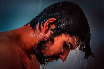 El marcado cambio de temperatura le provocó una reacción alérgica por la liberación de histaminas en su sistema inmunológico.