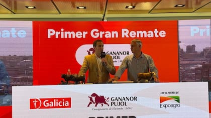 El martillo estuvo a cargo de Tomás Torcoletti y Darío Bertorello