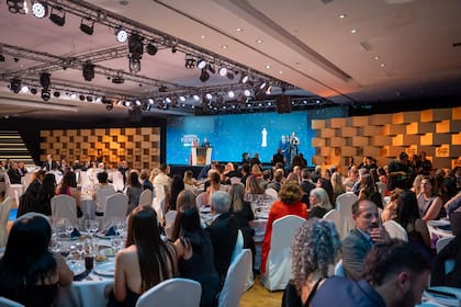 El Martín Fierro a la Salud 2025 reunió este martes a más de 600 invitados en el Golden Center de Parque Norte, Buenos Aires