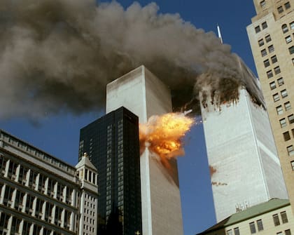 El material incluye registros como el Harding Memo, las "68 cajas" halladas en 2025 y documentos sobre el World Trade Center