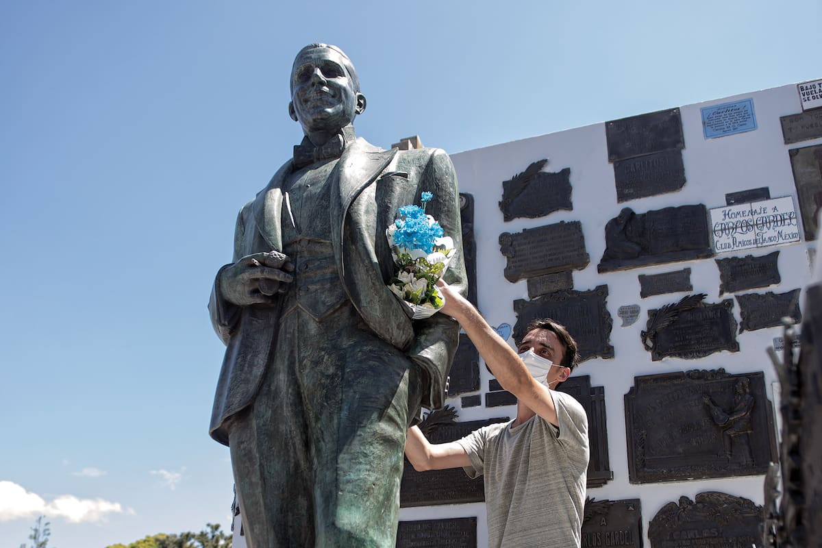 El mausoleo es uno de los más visitados todo el año en el cementerio de la Chacarita