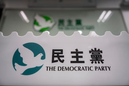El mayor partido prodemocracia de Hong Kong vota su disolución tras más de 30 años de activismo