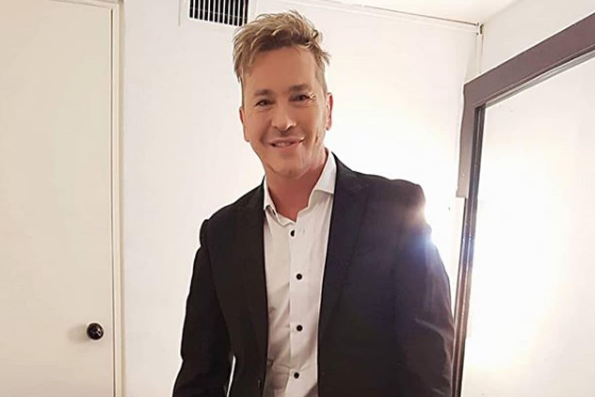 El mediático publicó un video en su cuenta de Instagram en donde se lo ve con la cara muy hinchada