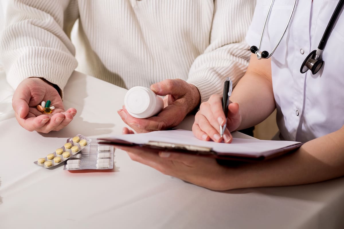 El médico aseguró, a través de un audio que envió por WhatsApp, que nunca tuvo fiebre ni ningún síntoma referido al coronavirus