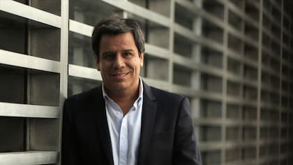 El médico Facundo Manes es el primer confirmado de la lista de candidatos por Cambiemos