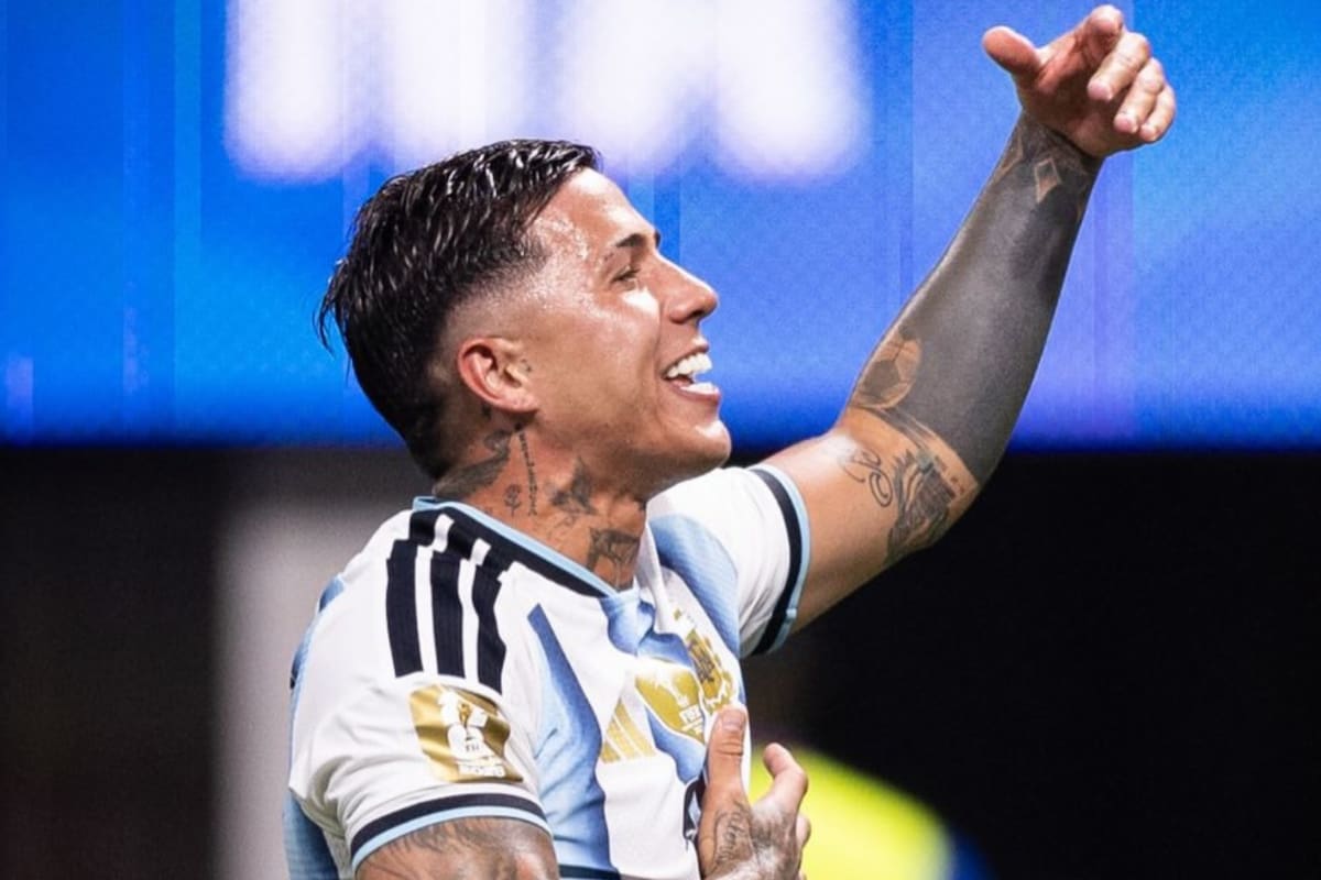 El mediocampista argentino marcó historia con su gol agónico (Foto: @enzojfernandez)