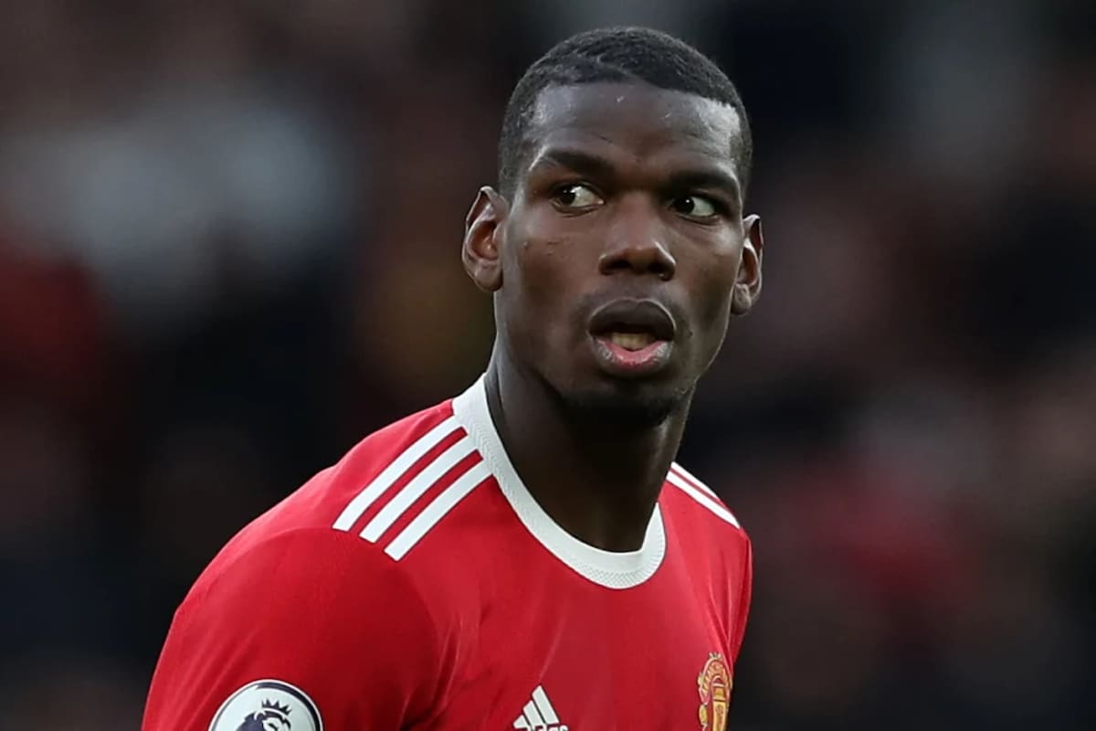 El mediocampista francés del Manchester United, Paul Pogba.