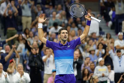 ¿El mejor de todos los tiempos? Novak Djokovic le ganó a Alexander Zverev en un espectáculo formidable y, ya instalado en la final del US Open, está a un paso de alcanzar el Grand Slam.