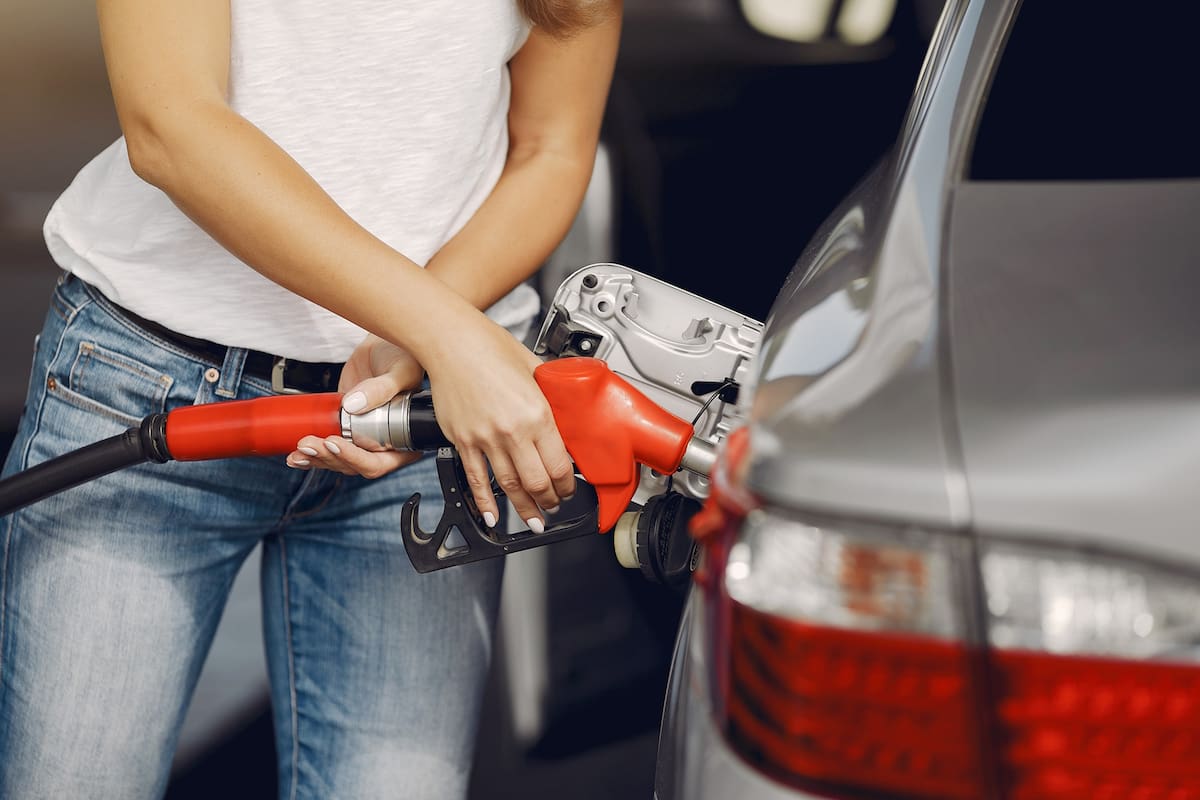 El mejorador de octanaje es uno de los trucos que sirven para mejorar el rendimiento del consumo de combustible de un auto