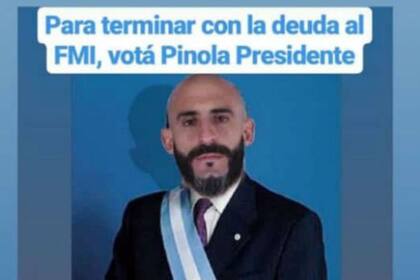 El meme de Javier Pinola que se viralizó durante el domingo: "A él nunca le cobran nada"