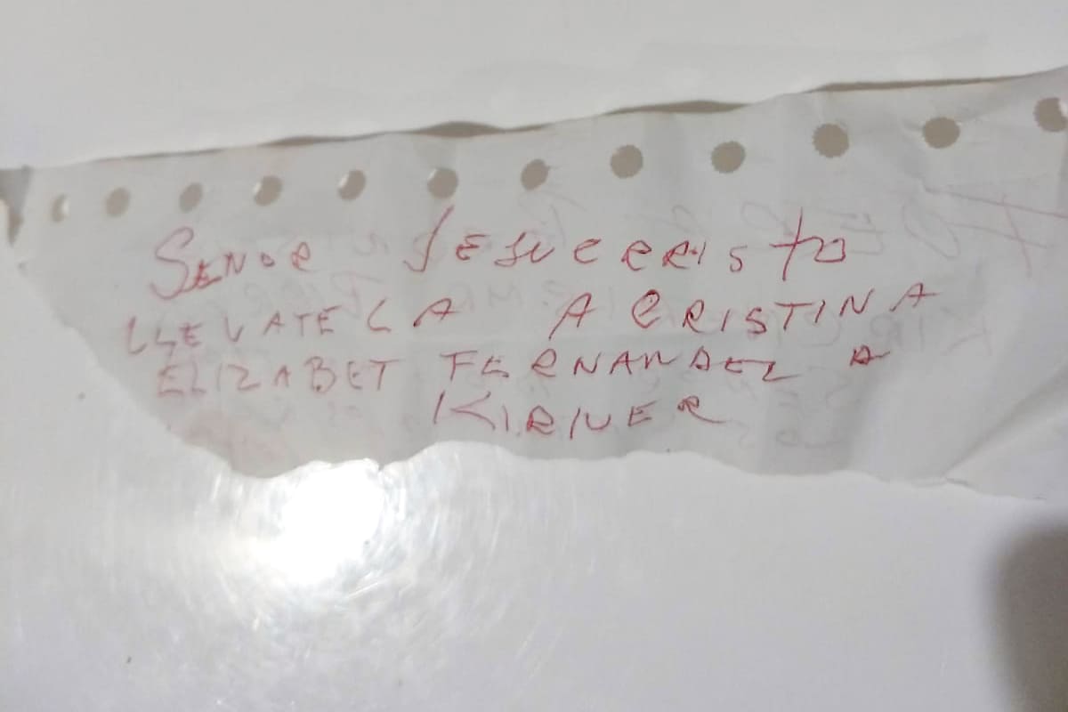 El mensaje anónimo incrustado hallado en una iglesia