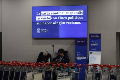 El mensaje de la Secretaría de Transporte en Aeroparque