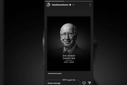El mensaje de Lisandro Martínez por el fallecimiento del ídolo del club del que forma parte (Foto Instagram @lisandromartinezzz)