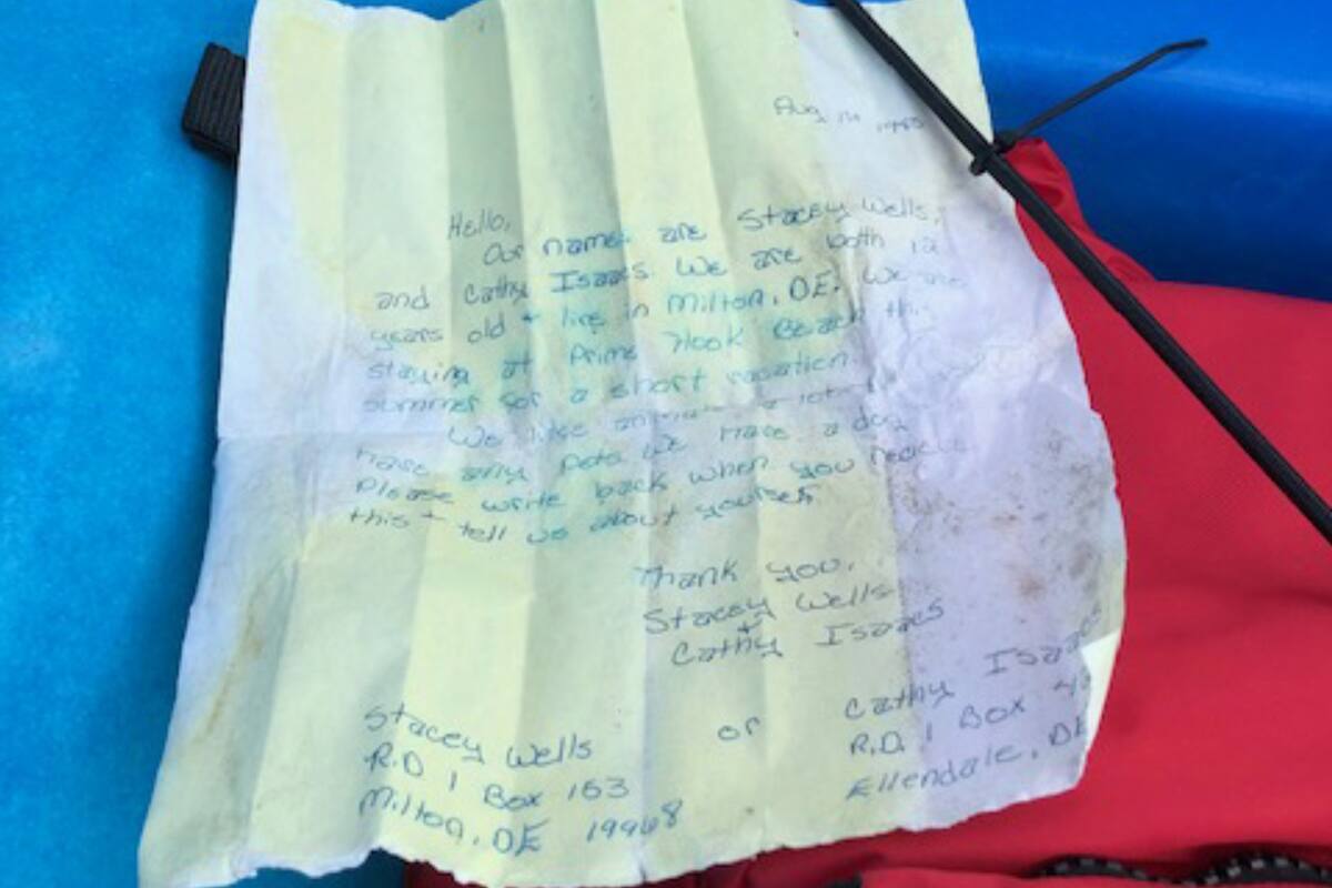 El mensaje que escribieron las dos primas hace 35 años y que encontró Brad Wachsmuth en una botella
