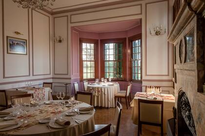 El menú cuidadosamente diseñado por Javier Araujo se sirve a diario en el elegante comedor.