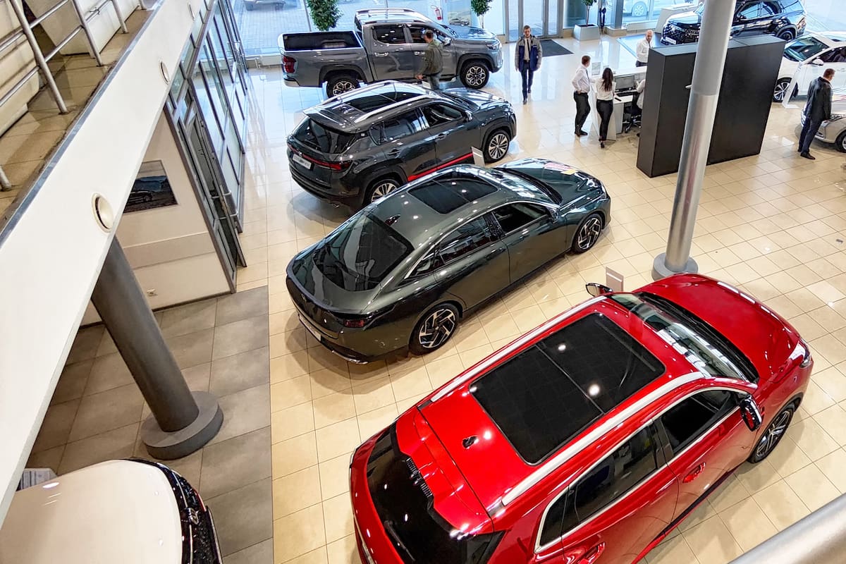 El mercado automotor argentino cerró julio con 43.758 vehículos patentados, una caída del 30,3% interanual
