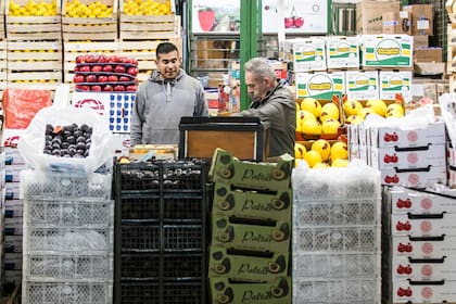 El Mercado Central "acordó" precios fijos en frutas y verduras por 30 y 90 días