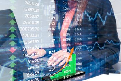 El mercado de valores se posicionó como la primera opción de los estadounidenses que buscaron mejorar sus finanzas este año