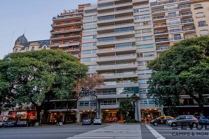 El mercado inmobiliario paralizado por el aumento del dólar genera oportunidades por la baja del costo de construcción