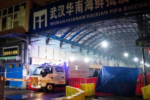 El mercado mayorista de mariscos de Huanan, en Wuhan, fue cerrado el 1 de enero de 2020