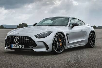 El mercedes AMG GT que no le permitieron conducir a Max Verstappen