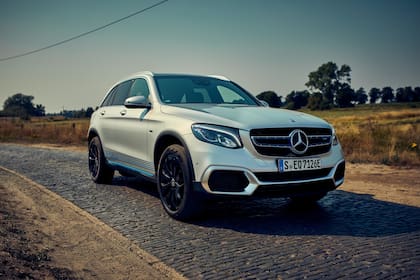 Mercedes-Benz tuvo que retirar más de 800.000 autos por una falla técnica (Archivo)