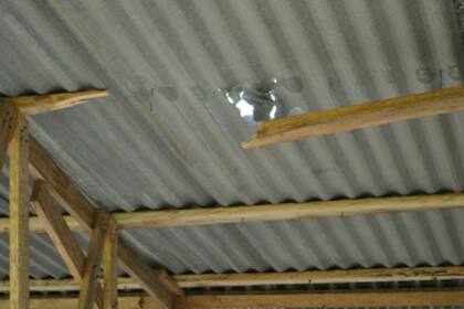 El meteorito perforó el techo de la casa de Marcia Campos