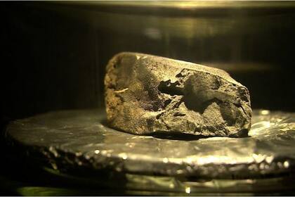 El meteorito que cayó en un pueblo de Inglaterra y que ofrece nuevas pistas sobre cómo se formó el agua de la Tierra
