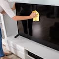 La guía definitiva para dejar tu Smart TV impecable sin arruinar el panel