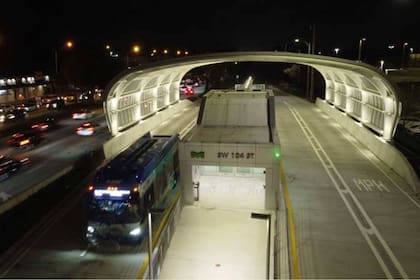 El Metro Exprés será el servicio de BRT totalmente eléctrico más largo del país