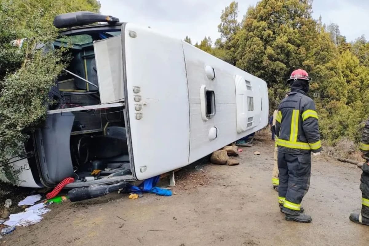 El micro turístico se dirigía a Villa Traful.