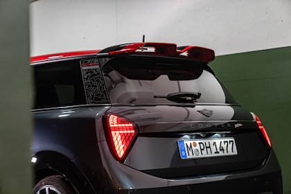 El MINI John Cooper Works GP Inspired Edition se vende en la Argentina por US$63.500