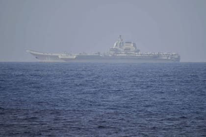 El Ministerio de Defensa de Taiwán declaró el 6 de abril que un helicóptero antisubmarino chino y tres buques de guerra habían sido detectados en los alrededores de la isla autogobernada, después de que la presidenta Tsai Ing-wen se reuniera en Los Ángeles con el presidente de la Cámara de Representantes estadounidense, Kevin McCarthy.