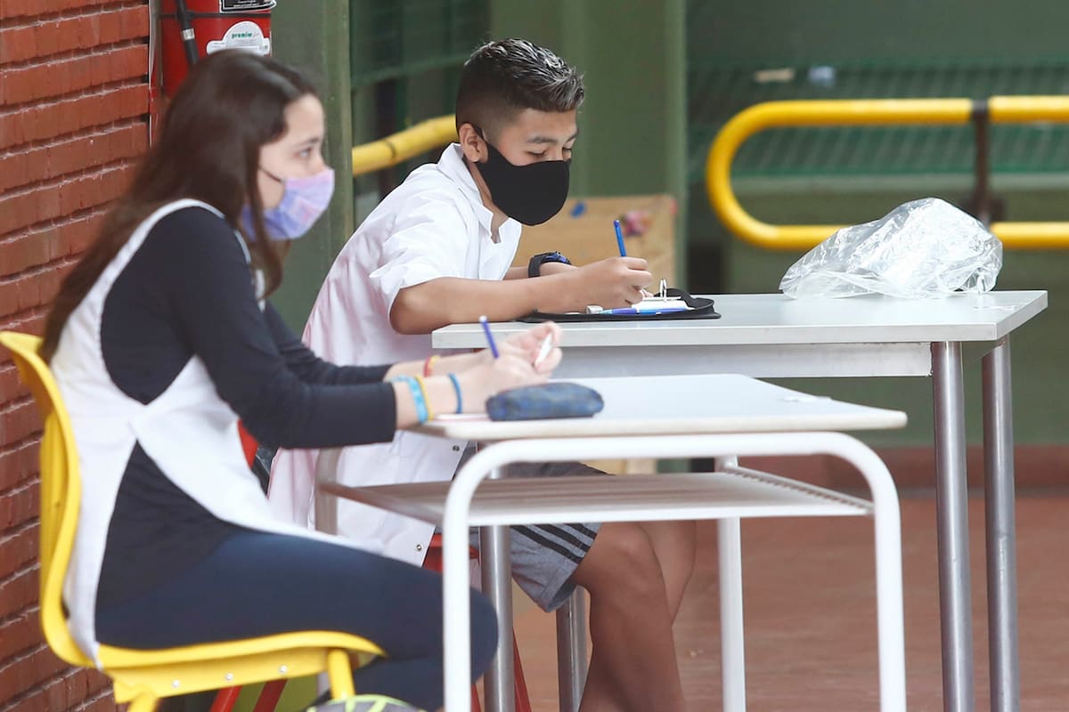 El Ministerio de Educación porteño estableció que las clases empiezan el miércoles 17 de febrero de 2021 en CABA