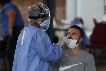 El ministerio de Salud de la Nación difundió los últimos datos de la pandemia en la Argentina