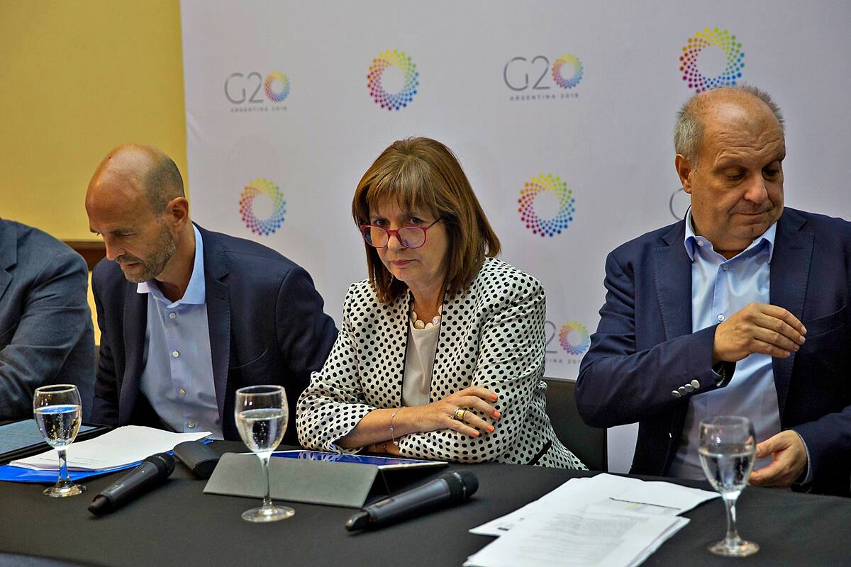 El Ministerio de Seguridad tuvo un encuentro con el colectivo de organizaciones sociales que protestarán el viernes en Buenos Aires