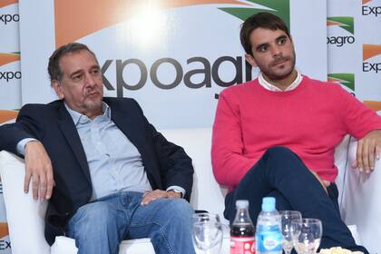 El ministro Barañao junto al intendente de San Nicolás