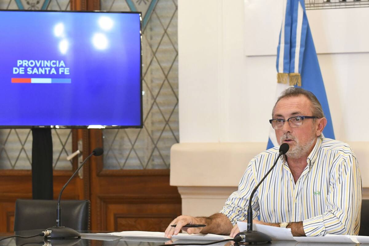 El ministro Costamagna en la presentación del protocolo