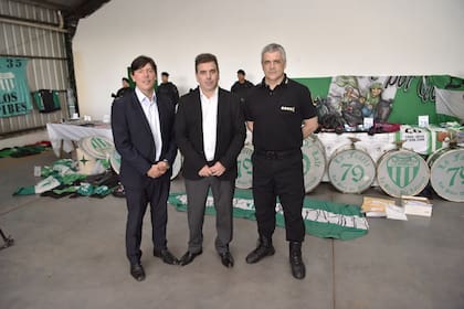 El ministro Cristian Ritondo, junto al titular de la Aprevide y el jefe de la policía bonaerense, Juan Manuel Lugones y Fabián Perroni, respectivamente