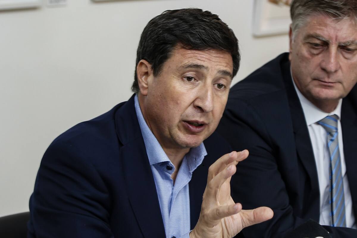 El ministro Daniel Arroyo advirtió que la pandemia causó el aumento del "costo de los alimentos" y la baja de los ingresos