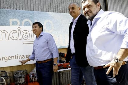 El ministro Daniel Arroyo, junto al exsecretario de Articulación de la Política Social, involucrado en el escaño de sobreprecios