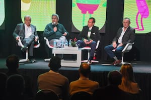 El ministro de Agricultura de Córdoba, Sergio Busso; Javier Rodríguez, ministro de Desarrollo Agrario bonaerense; David Roggero, presidente de Aapresid, y Daniel Costamagna, ministro de Producción de Santa Fe